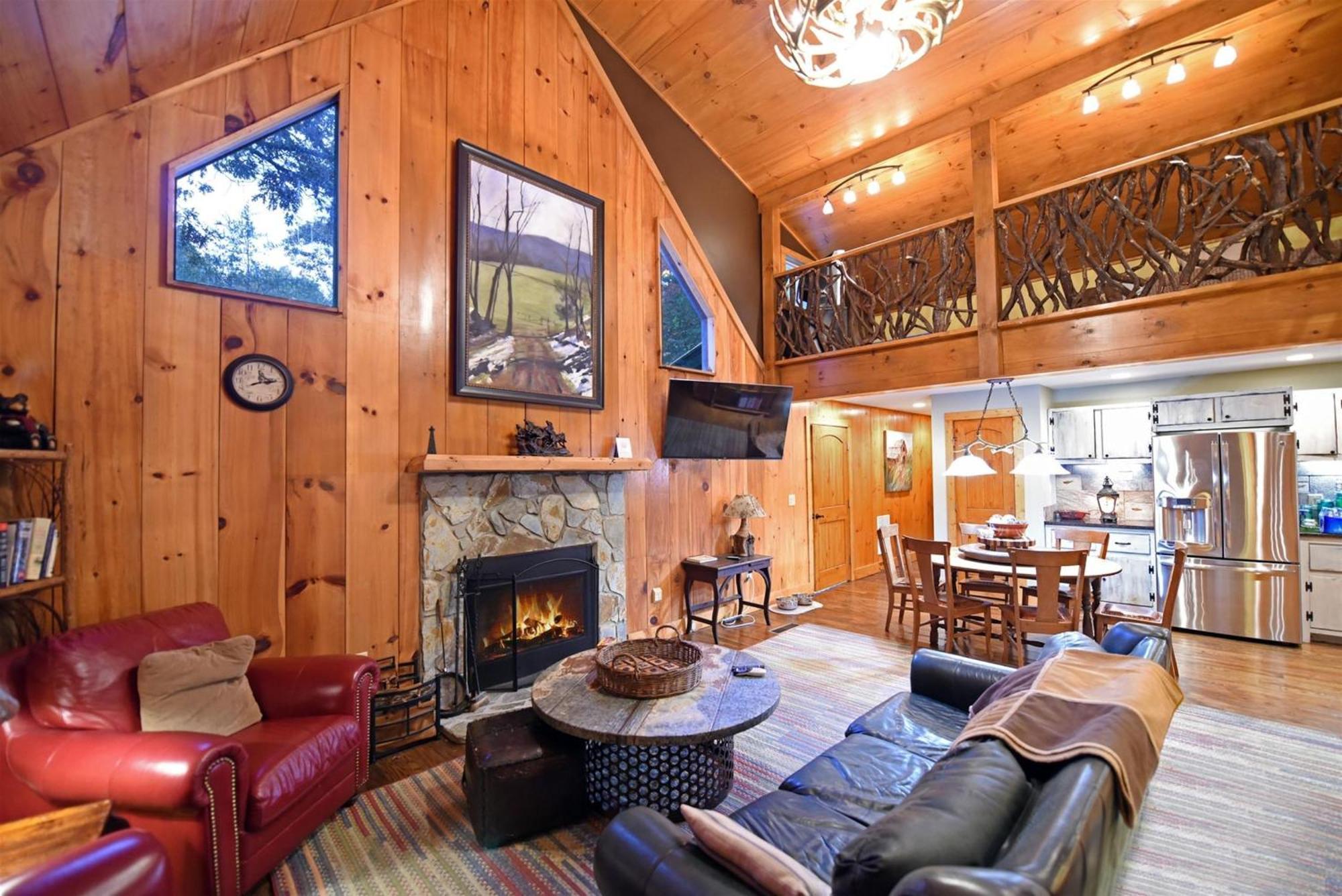 Hawk Haven- Blue Ridge Villa Morganton Buitenkant foto